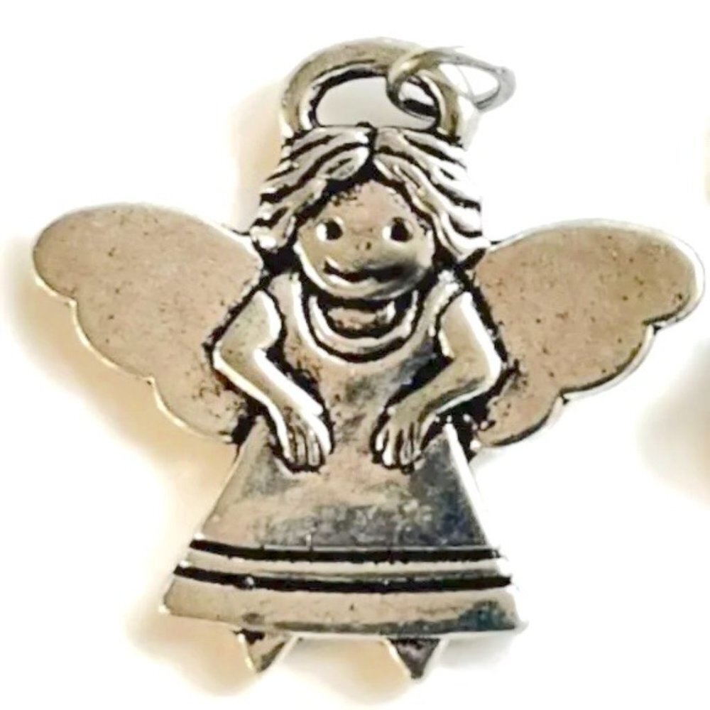 AS low as $2! Antique Silver Smiling Angel Alloy Pendant Charms 2/PK